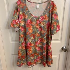 NWT Lularoe Perfect T size 3X